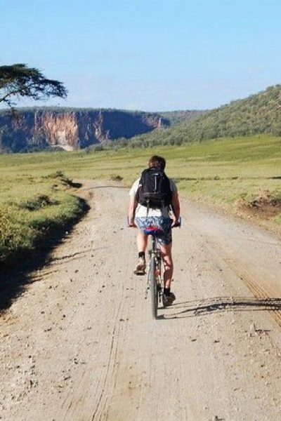 cycling-hells-gate-national-park